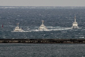 現在保安部に配属されている巡視船艇3隻。巡視船「しもじ」（中央）が昨年１１月に4隻目として就役した