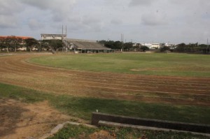 市スポーツ協会に管理委託が予定されている城辺陸上競技場